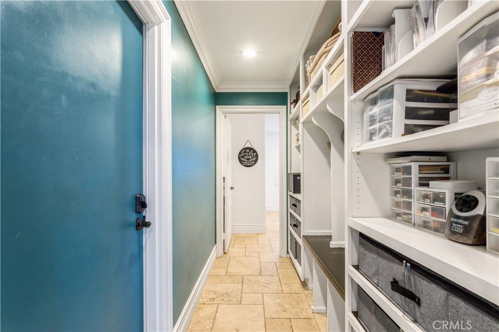 Image 35 of property listing at 38250 Pratt Road, Temecula, CA 92592