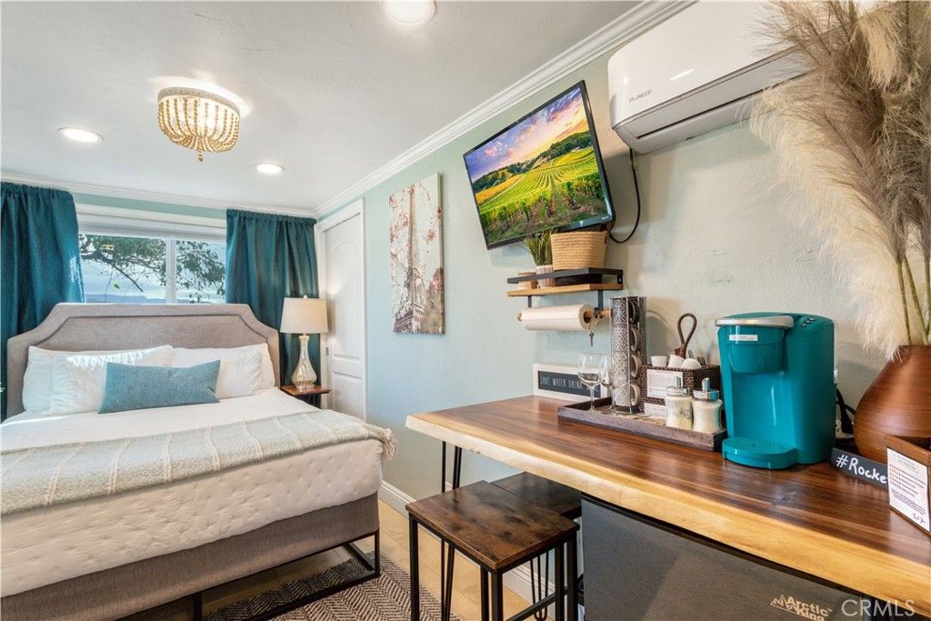 Image 43 of property listing at 38250 Pratt Road, Temecula, CA 92592