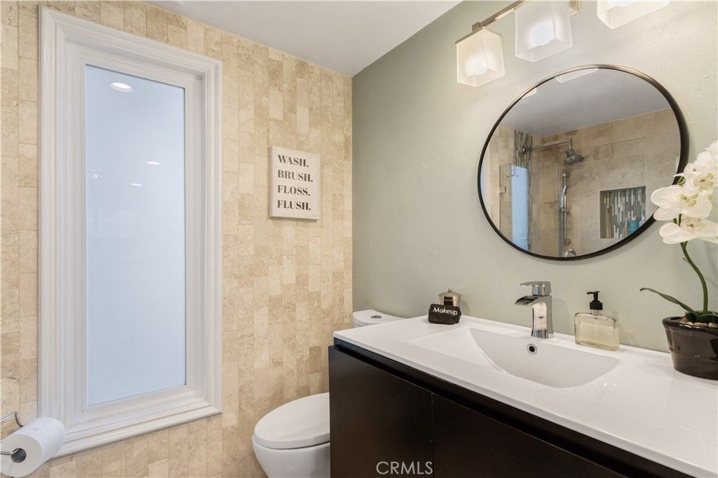 Image 45 of property listing at 38250 Pratt Road, Temecula, CA 92592