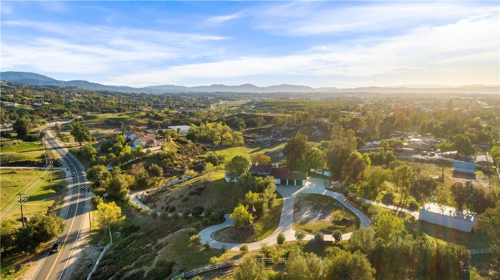 Image 51 of property listing at 38250 Pratt Road, Temecula, CA 92592