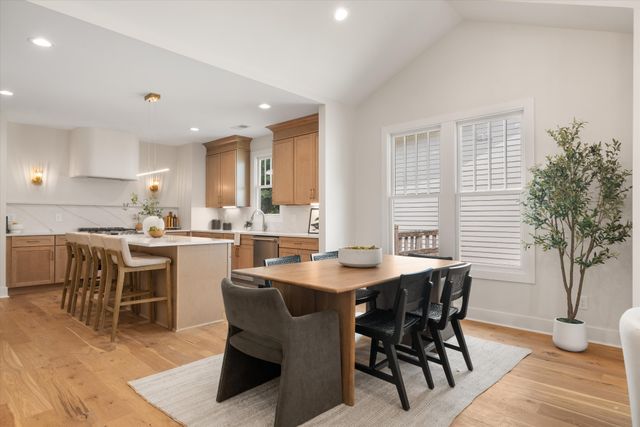 945 Seymour Ave, Nashville, TN 37206