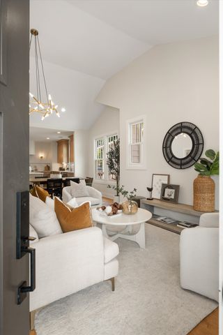 945 Seymour Ave, Nashville, TN 37206