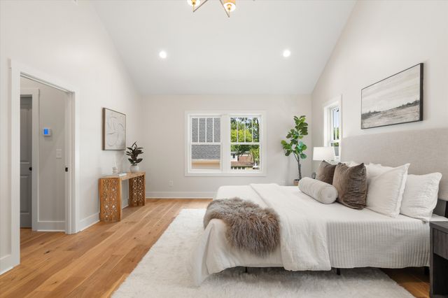 945 Seymour Ave, Nashville, TN 37206