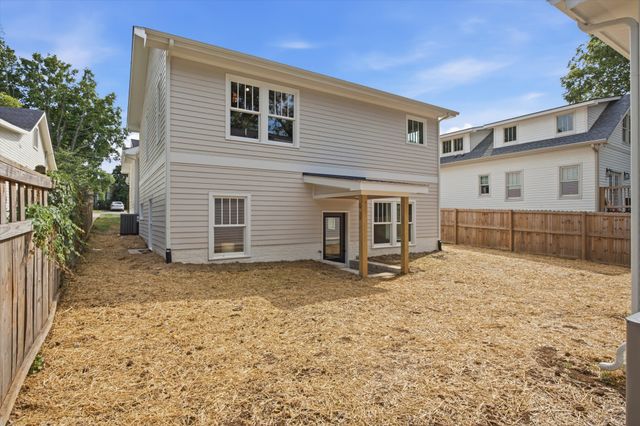 945 Seymour Ave, Nashville, TN 37206