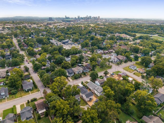 945 Seymour Ave, Nashville, TN 37206