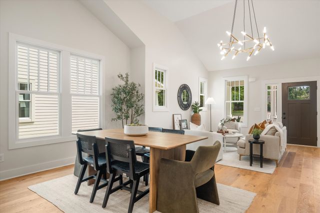 945 Seymour Ave, Nashville, TN 37206