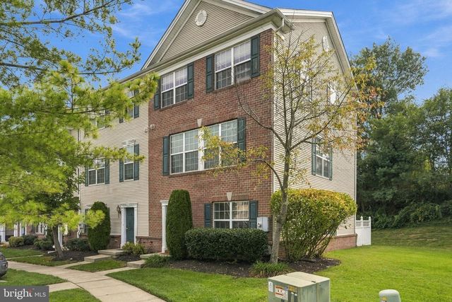 802 BRANDYWINE DR, Williamstown, NJ 08094