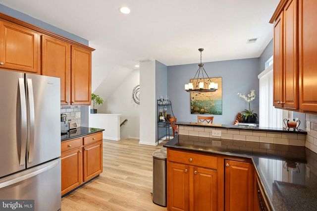 802 BRANDYWINE DR, Williamstown, NJ 08094