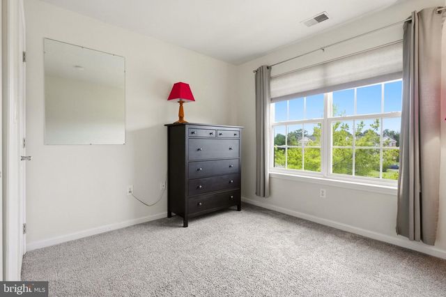 802 BRANDYWINE DR, Williamstown, NJ 08094