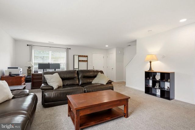 802 BRANDYWINE DR, Williamstown, NJ 08094