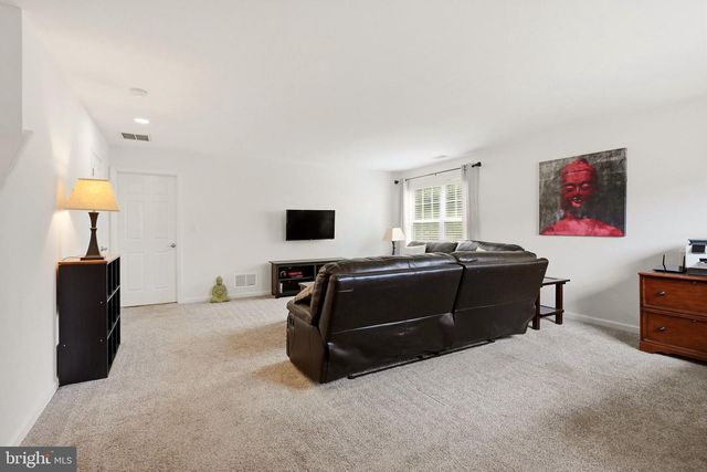 802 BRANDYWINE DR, Williamstown, NJ 08094