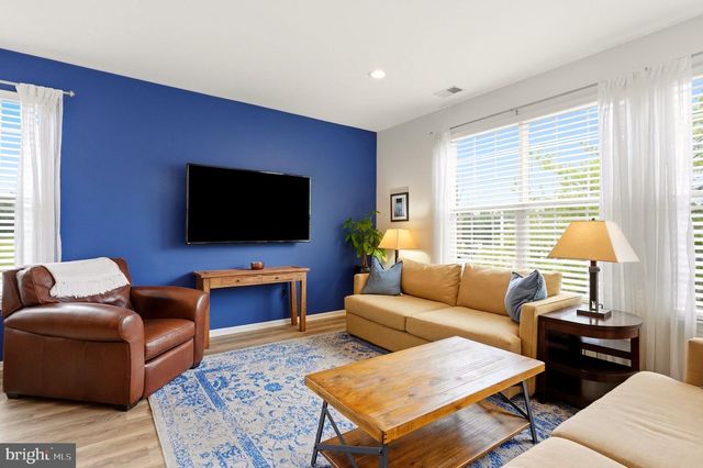 802 BRANDYWINE DR, Williamstown, NJ 08094