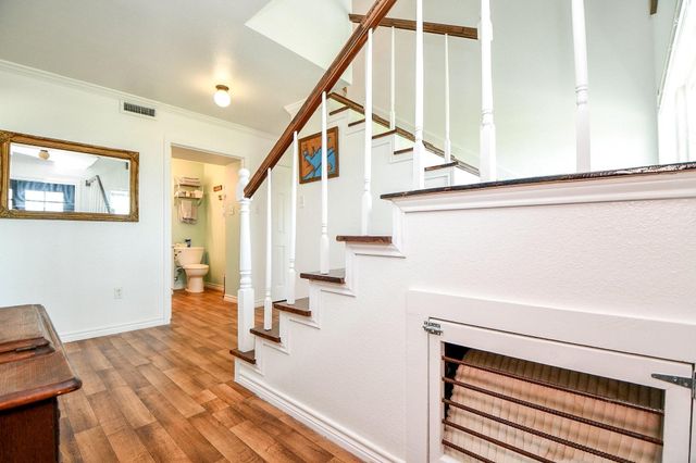 204 S Bay Boulevard, Palacios, TX 77465