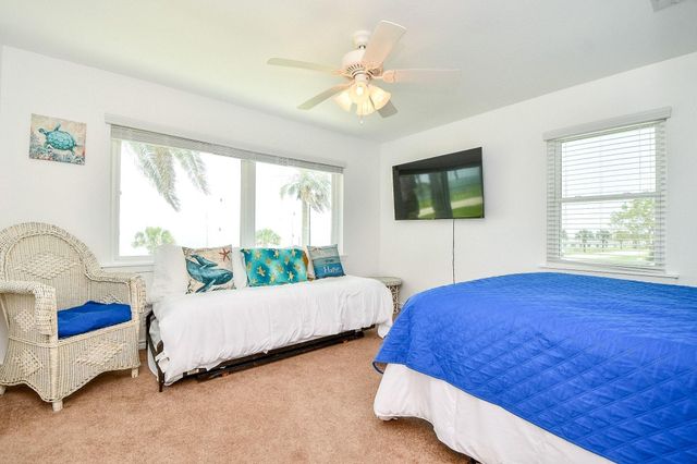 204 S Bay Boulevard, Palacios, TX 77465