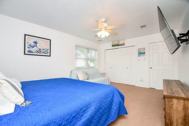 204 S Bay Boulevard, Palacios, TX 77465