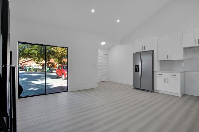 2430 NW 55th Ter, Lauderhill, FL 33313