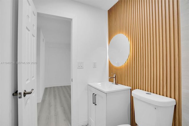 2430 NW 55th Ter, Lauderhill, FL 33313