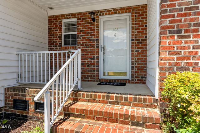 108 Grande Meadow Way, Cary, NC 27513