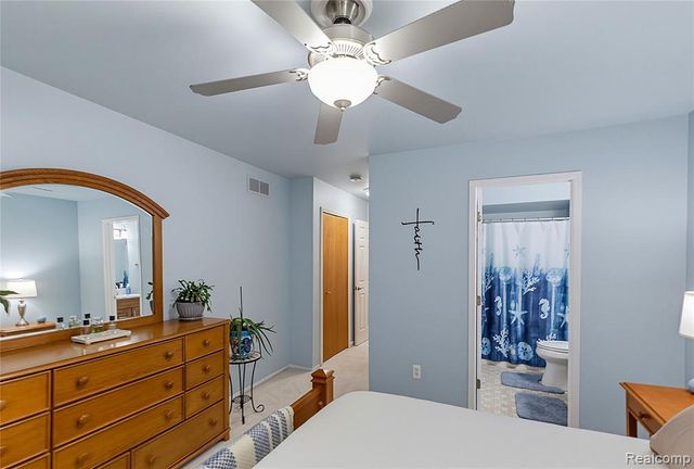 20473 Longwood Drive, Clinton Township, MI 48038