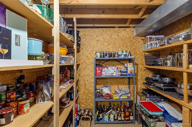 20473 Longwood Drive, Clinton Township, MI 48038
