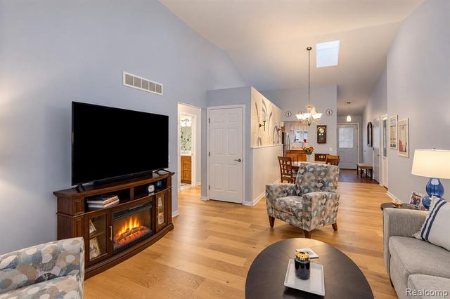20473 Longwood Drive, Clinton Township, MI 48038