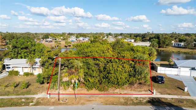 2296 STARLITE LANE, Port Charlotte, FL 33952