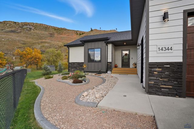 14344 WOLF CREEK COURT, Summerset, SD 57769