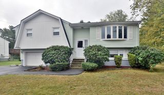 18 Delorenzo Dr, Randolph, MA 02368
