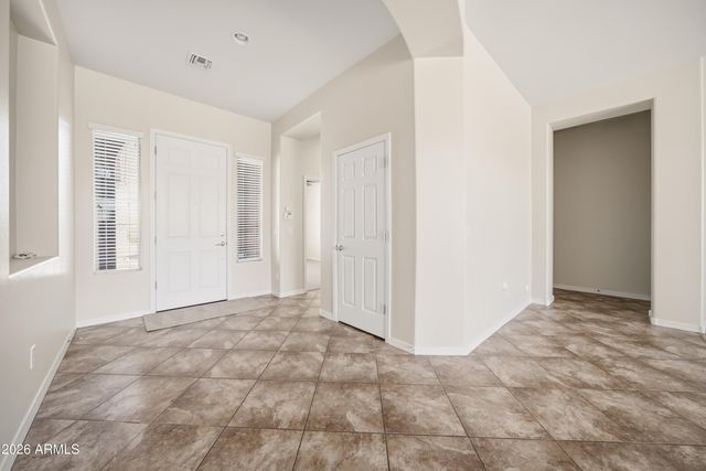 4915 W FAULL Drive, New River, AZ 85087