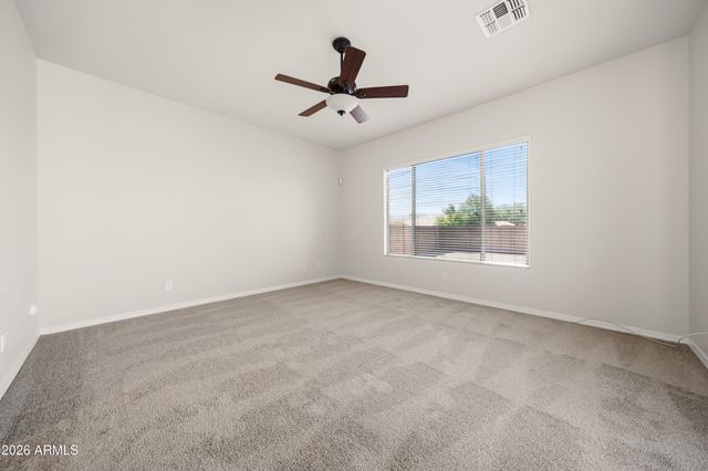 4915 W FAULL Drive, New River, AZ 85087