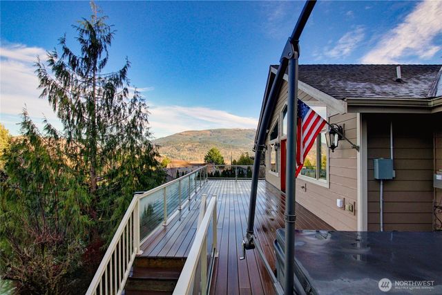 23090 Buchanan Street, Mount Vernon, WA 98273