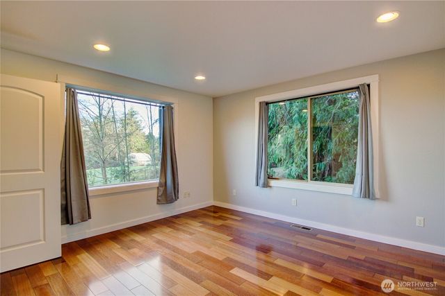 23090 Buchanan Street, Mount Vernon, WA 98273