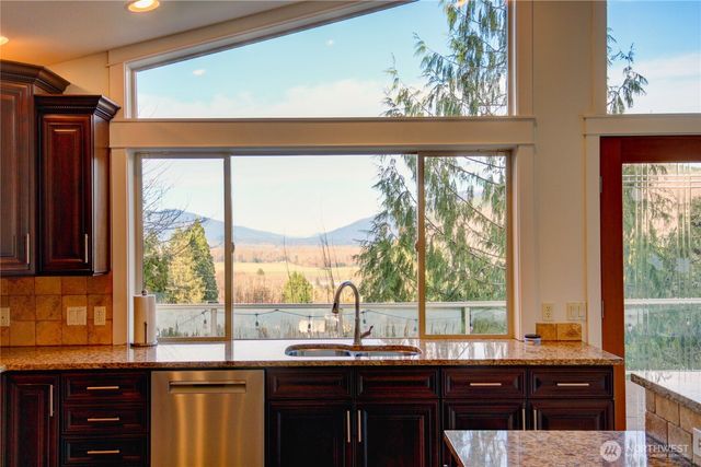 23090 Buchanan Street, Mount Vernon, WA 98273