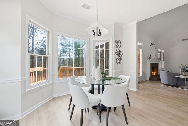 1554 Beaver Creek Lane, Snellville, GA 30078