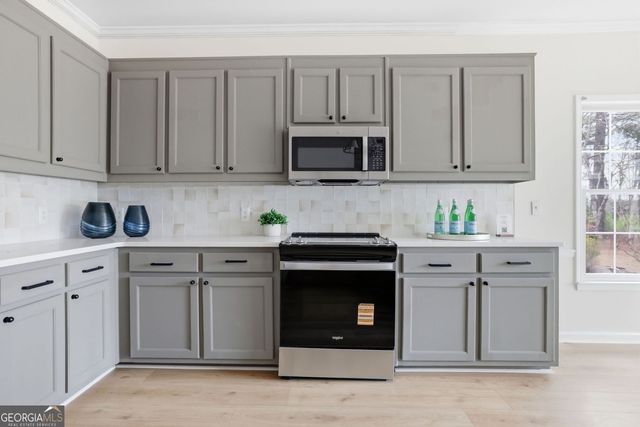 1554 Beaver Creek Lane, Snellville, GA 30078