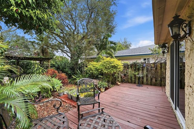 317 SW 16th Street, Fort Lauderdale, FL 33315