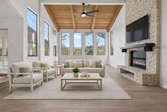 2204 Toro Canyon RD, Austin, TX 78746