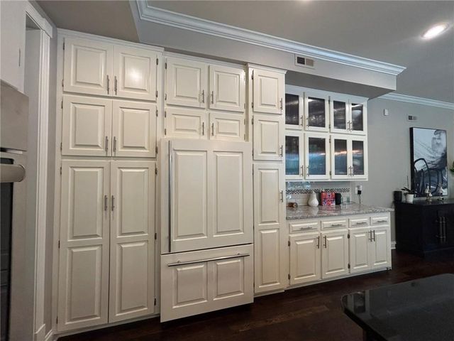 28 Court Lane, St Joseph, MO 64506