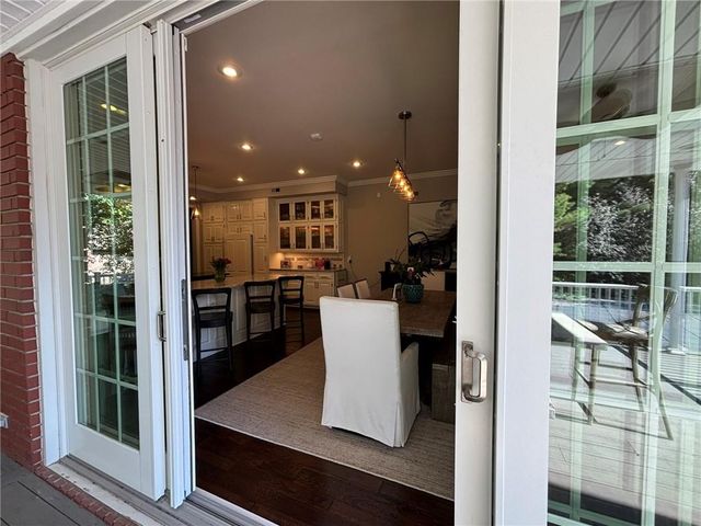 28 Court Lane, St Joseph, MO 64506