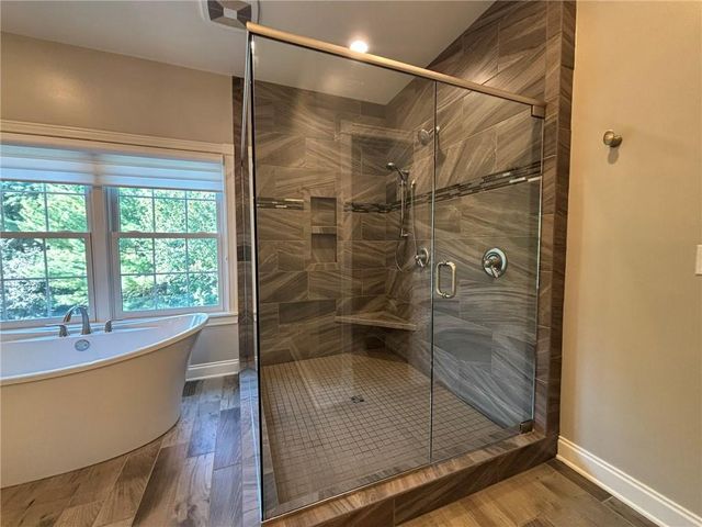 28 Court Lane, St Joseph, MO 64506