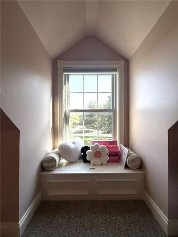 28 Court Lane, St Joseph, MO 64506