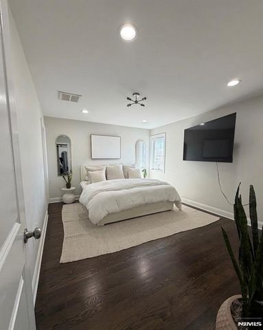 61 Chestnut Street 2, Lodi, NJ 07644