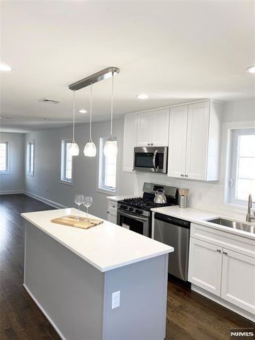 61 Chestnut Street 2, Lodi, NJ 07644