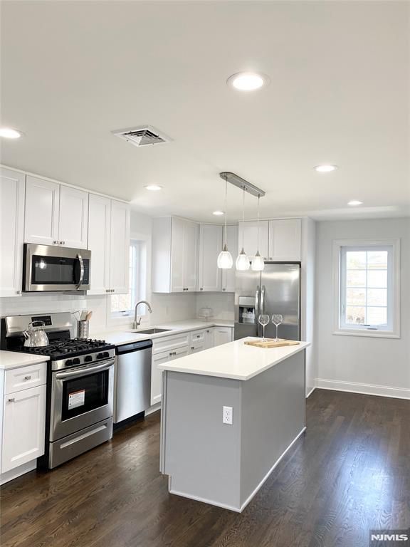61 Chestnut Street 2, Lodi, NJ 07644