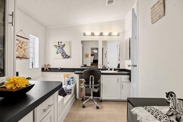 7904 Meadowlark Lane, Port St. Lucie, FL 34952