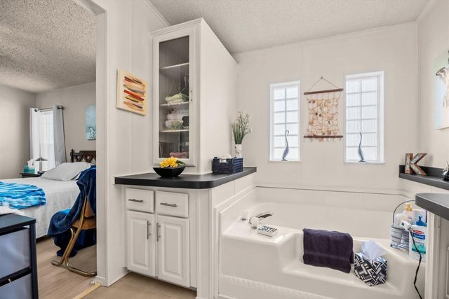 7904 Meadowlark Lane, Port St. Lucie, FL 34952
