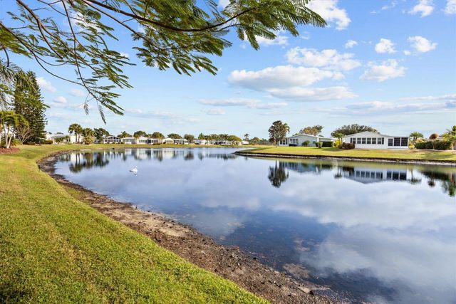 7904 Meadowlark Lane, Port St. Lucie, FL 34952