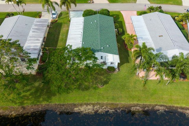 7904 Meadowlark Lane, Port St. Lucie, FL 34952