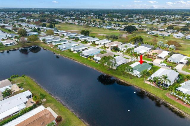 7904 Meadowlark Lane, Port St. Lucie, FL 34952