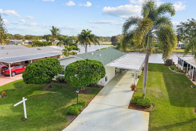 7904 Meadowlark Lane, Port St. Lucie, FL 34952